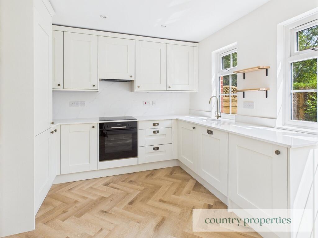 Additional image 18 of Longcroft Gardens, Welwyn Garden City, AL8