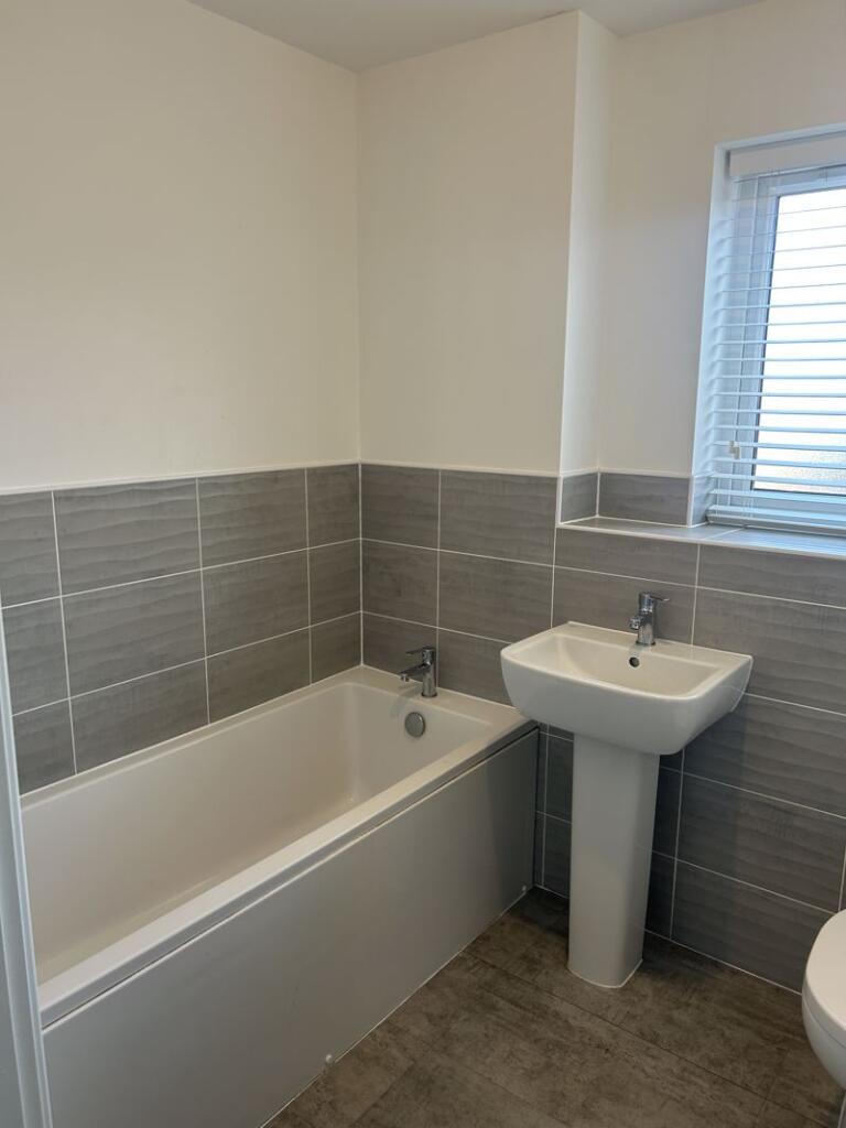 Additional image 7 of Apartment 10, 27 Ascot Way, Longbridge