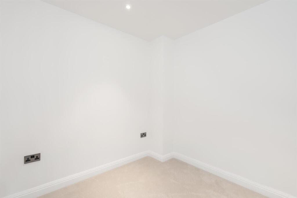 Additional image 9 of Swan Courtyard, Yardley