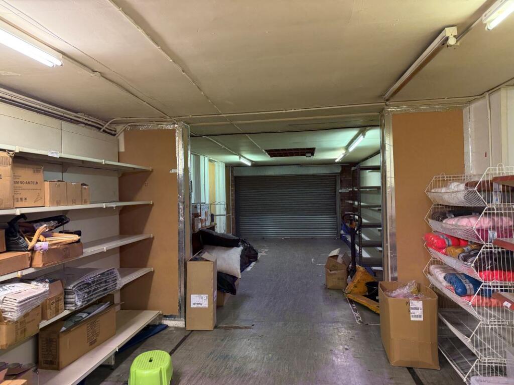 房产图片 4 - 英国伯明翰金斯顿区霍索恩路216号，邮编B44 8PP