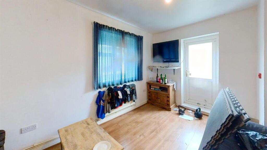 Additional image 8 of Rookery Road, Selly Oak, Birmingham, West Midlands, B29