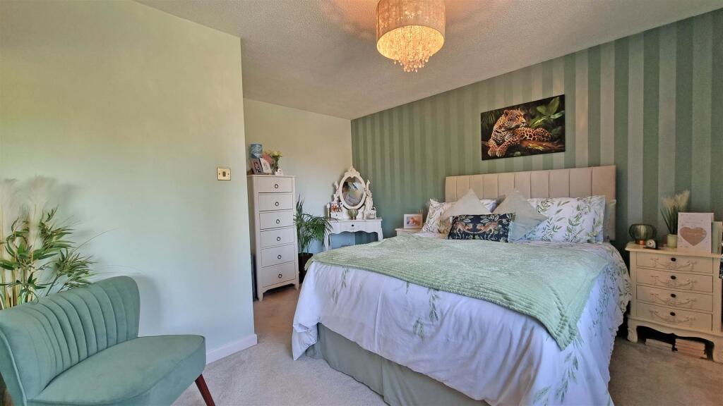 Additional image 10 of Chesterfield Close, Nortfield