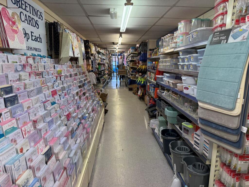 房产图片 7 - 英国伯明翰金斯顿区霍索恩路216号，邮编B44 8PP