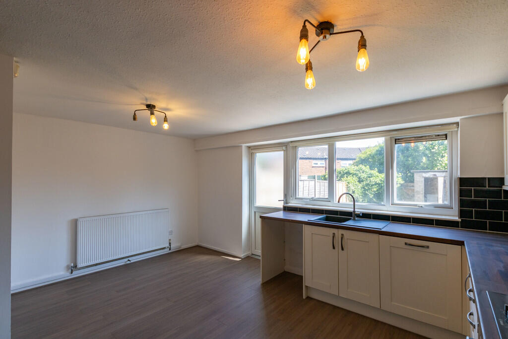 Additional image 5 of Six Acres, Quinton, B32