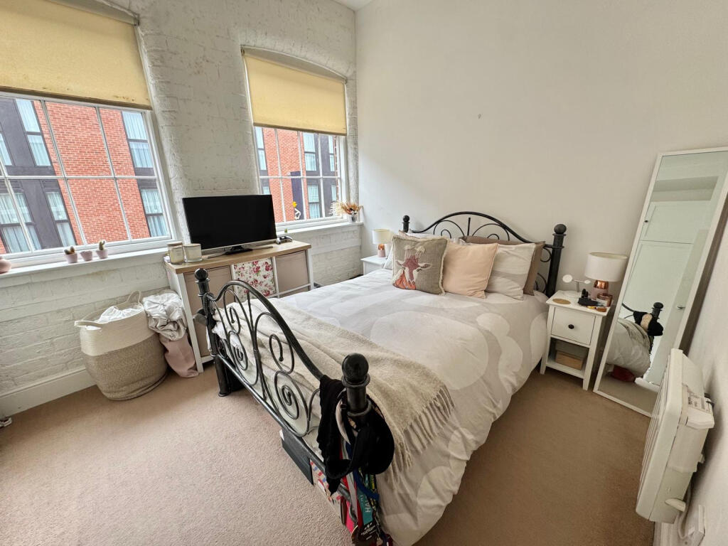 Additional image 4 of House Of York