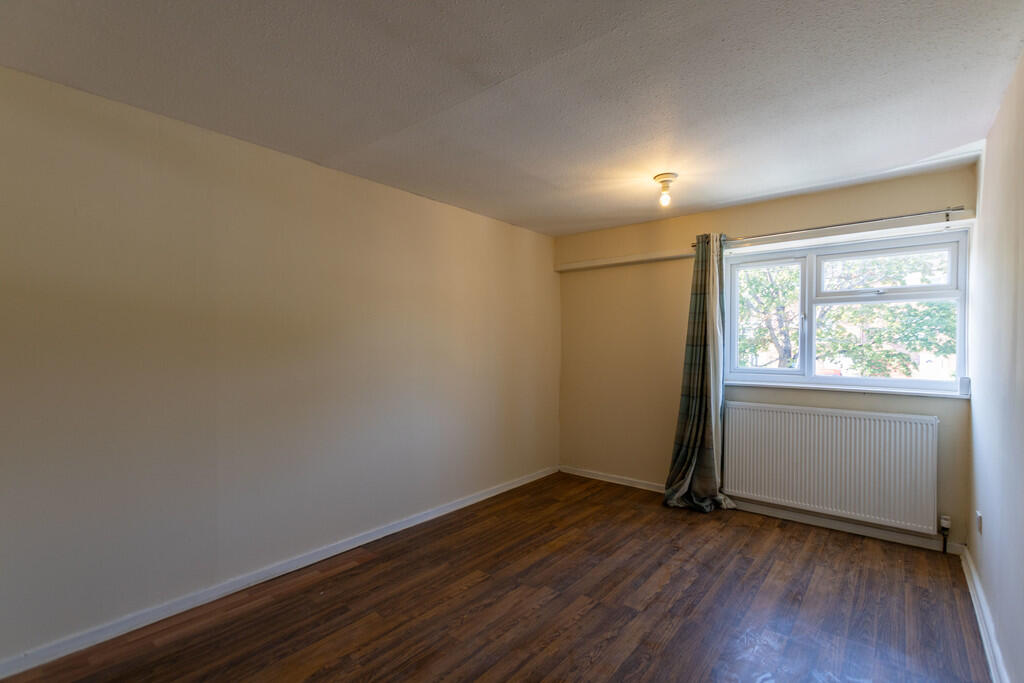 Additional image 8 of Six Acres, Quinton, B32