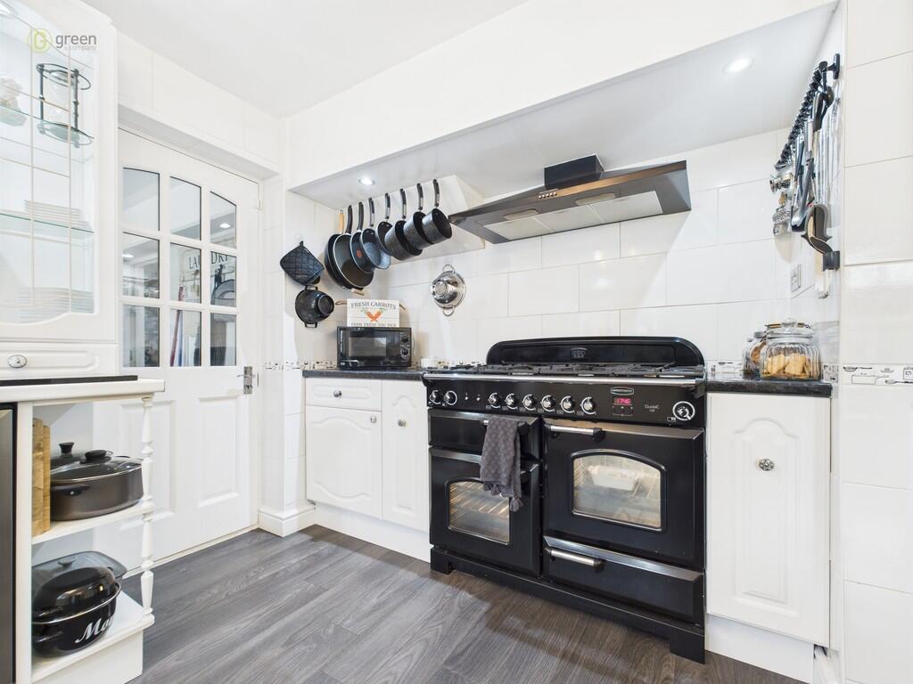 Additional image 60 of Runcorn Close, Bacons End