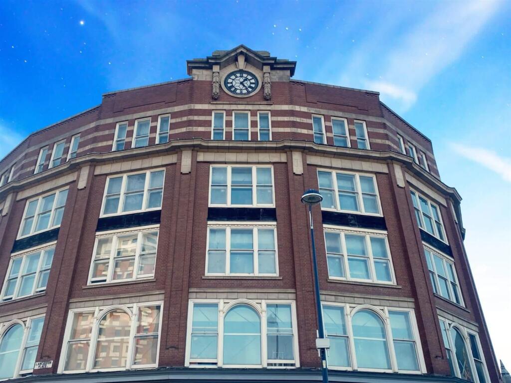 Additional image 26 of Birmingham | Student | September | B4