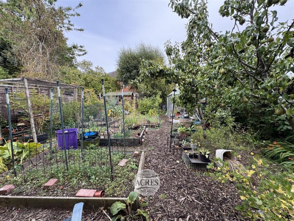 Additional image 50 of Peak House Road, Great Barr, Birmingham