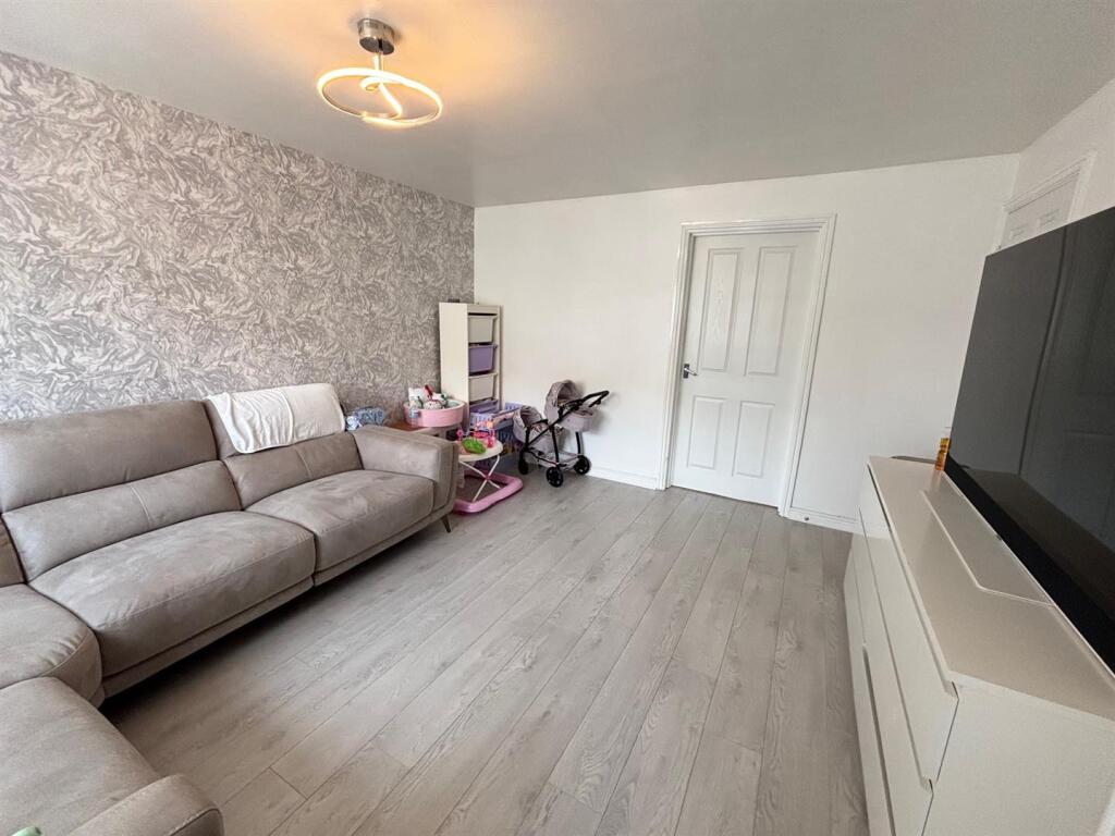 Additional image 5 of Silvermere Road, Sheldon, Birmingham