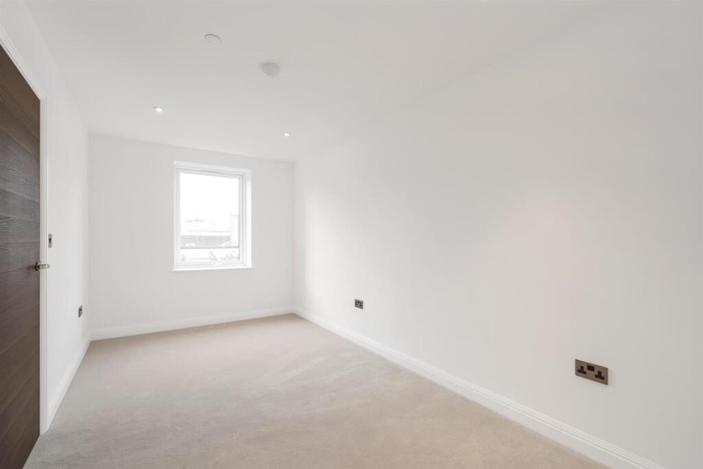 Additional image 8 of Swan Courtyard, Yardley