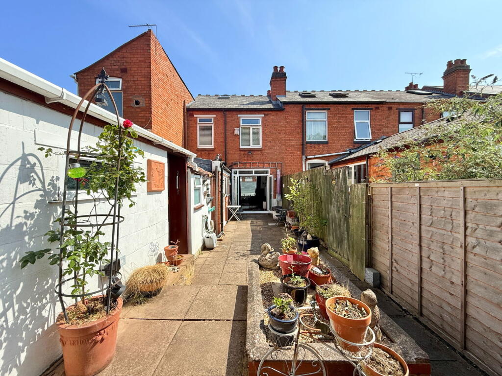 Additional image 21 of Yew Tree Lane, Yardley