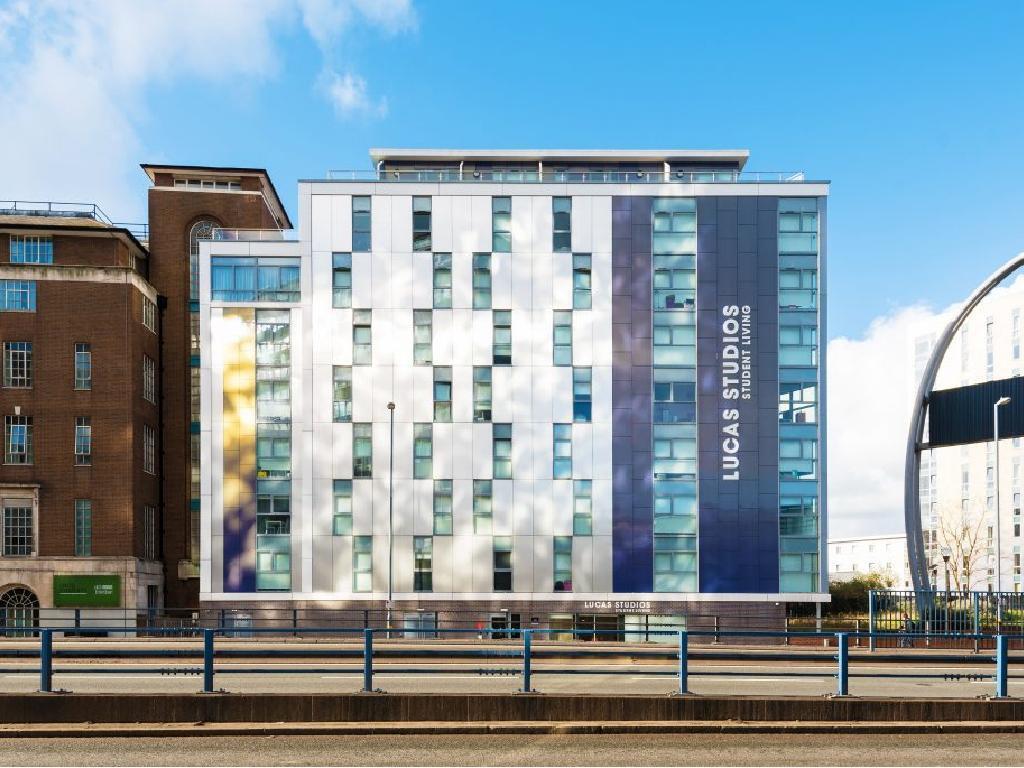 Additional image 15 of Birmingham | Student | September | B4