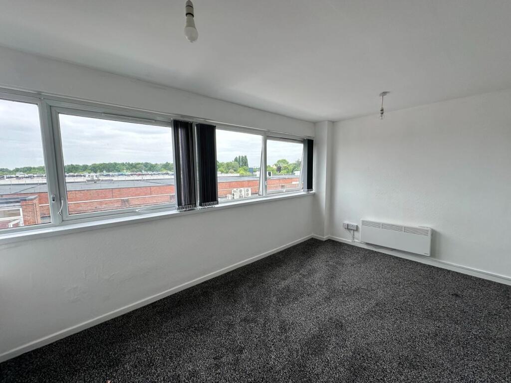 Additional image 4 of Maple Walk -3 Bed Flat Fully Let For 7 Years, Chelmsley Wood, Solihull, B37