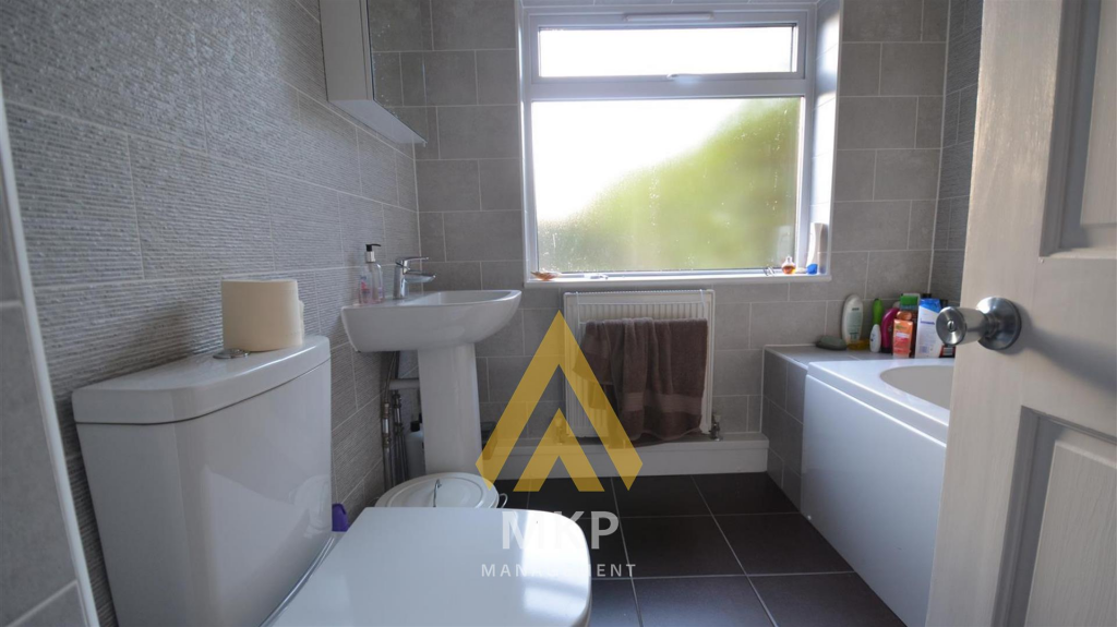 Additional image 7 of Warwards Lane, Selly Oak B29 7QX