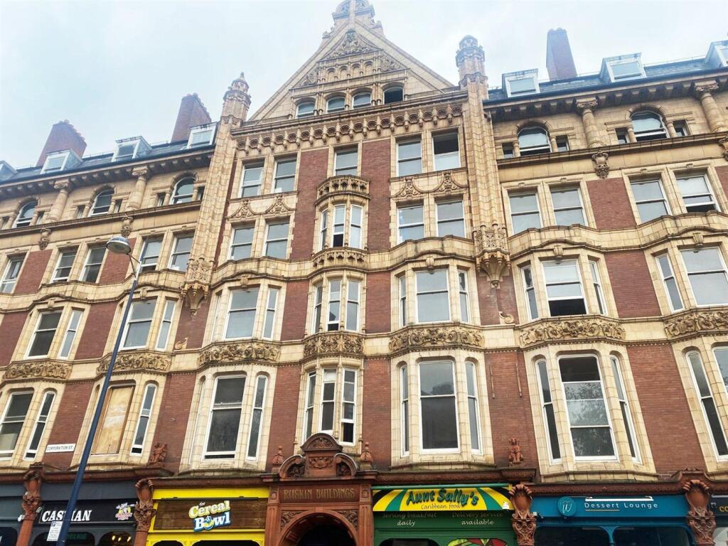 Additional image 20 of Birmingham | Student | September | B4