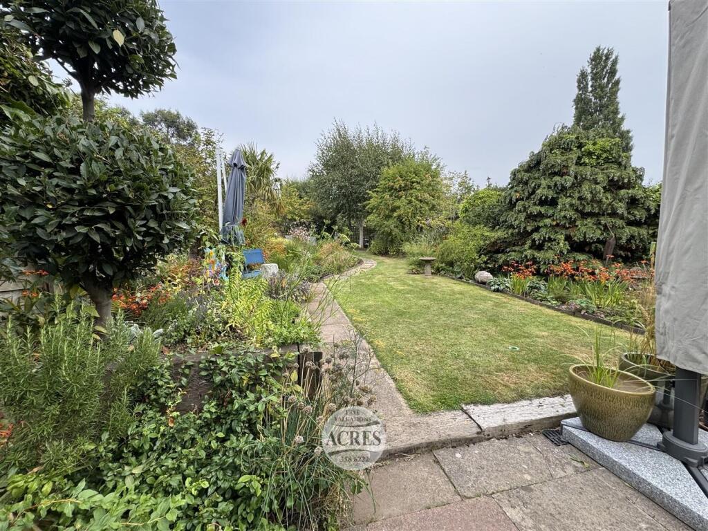 Additional image 44 of Peak House Road, Great Barr, Birmingham