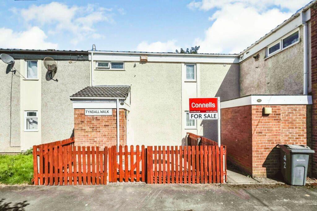 Property image for Tyndall walk, Woodgate