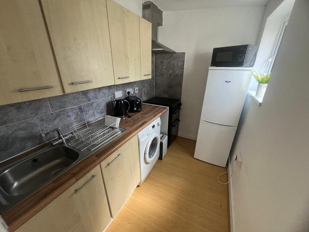 Additional image 8 of Bearwood Rd - 5 Bed HMO + 2 x Studio Flats , Smethwick, B66