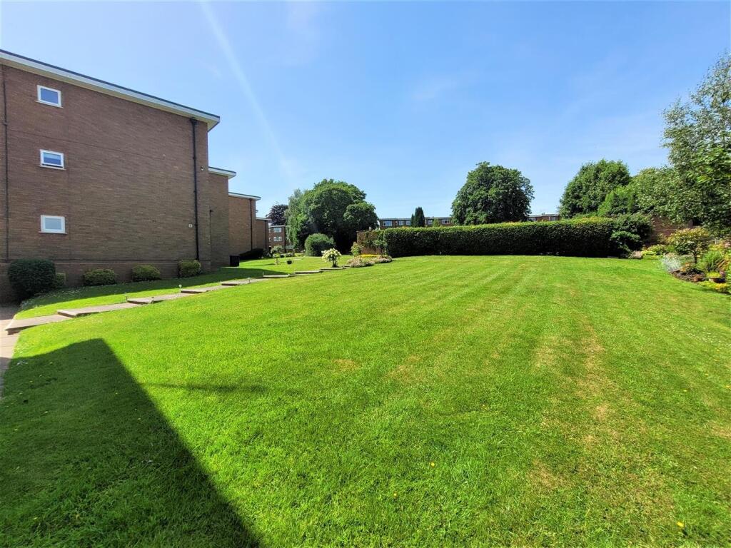 Additional image 9 of Hilton Court, Brooks Road, Sutton Coldfield, West Midlands, B72