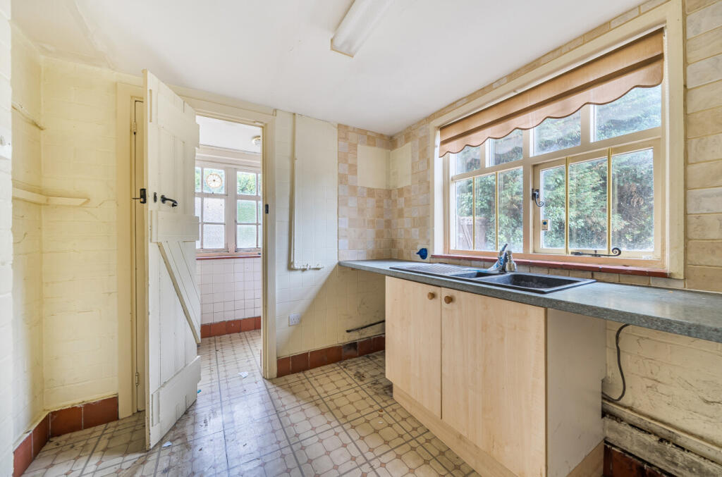 Additional image 8 of School Lane, Alvechurch, Birmingham