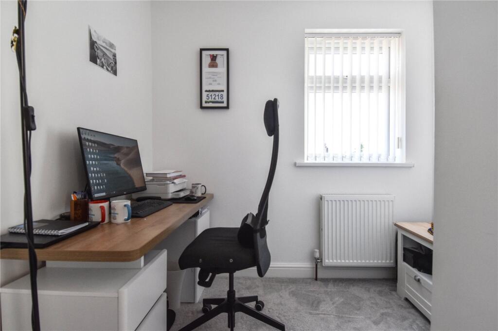 Additional image 11 of Elizabeth Crescent, Oldbury, West Midlands, B68