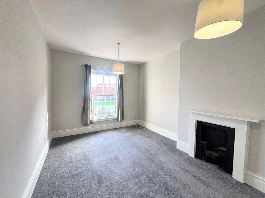 Additional image 3 of High Street, Bromsgrove, B61