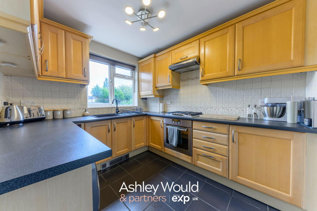 Additional image 5 of Bernard Road, Oldbury, B68 9AP