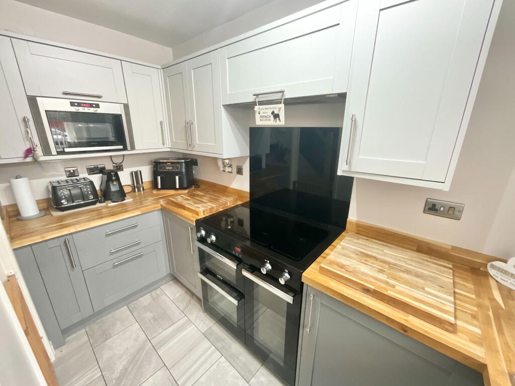 Additional image 5 of ROWLEY REGIS, Clent Hill Drive