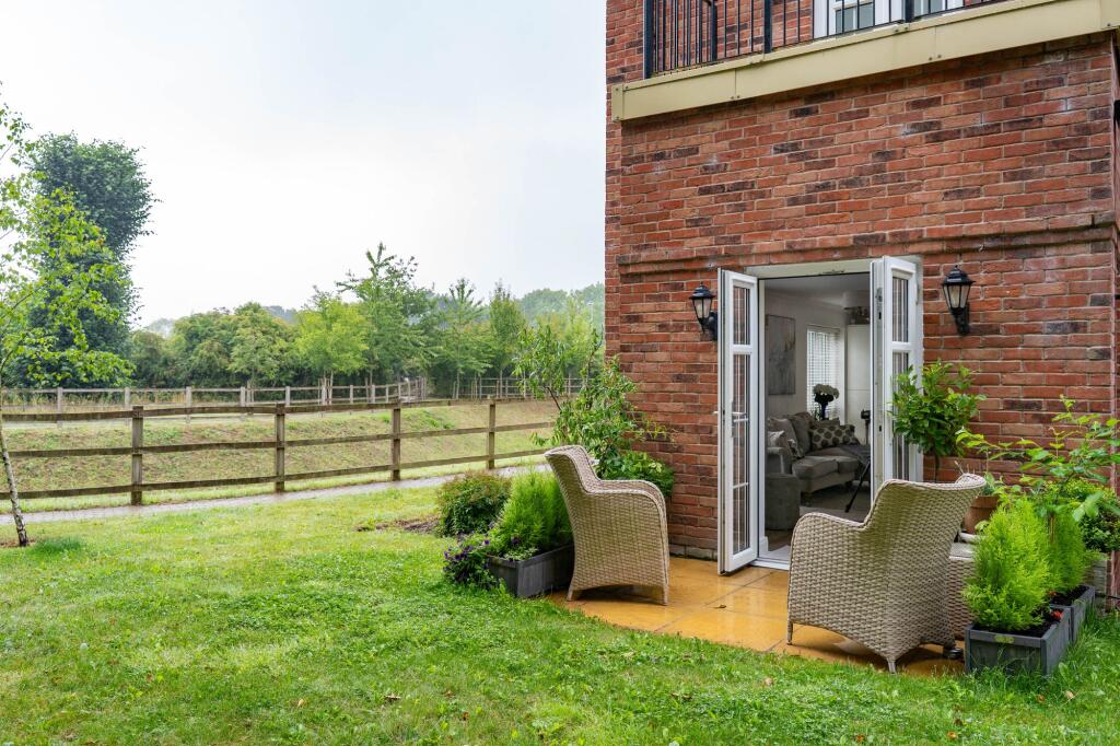 Additional image 11 of Butterwick Close, Barnt Green, B45