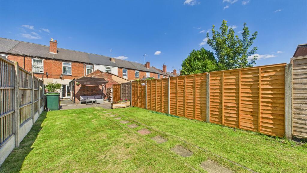 Additional image 21 of 28, Junction Street South, Oldbury, Sandwell, B69