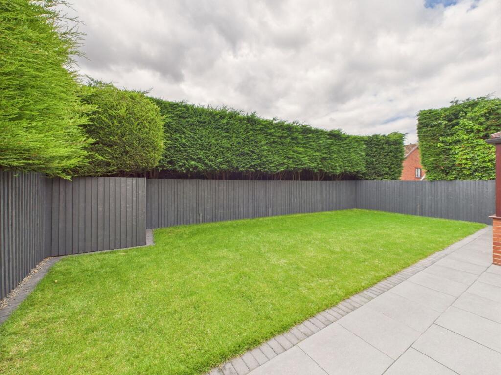 Additional image 17 of Hillview Close, Lickey End, B60