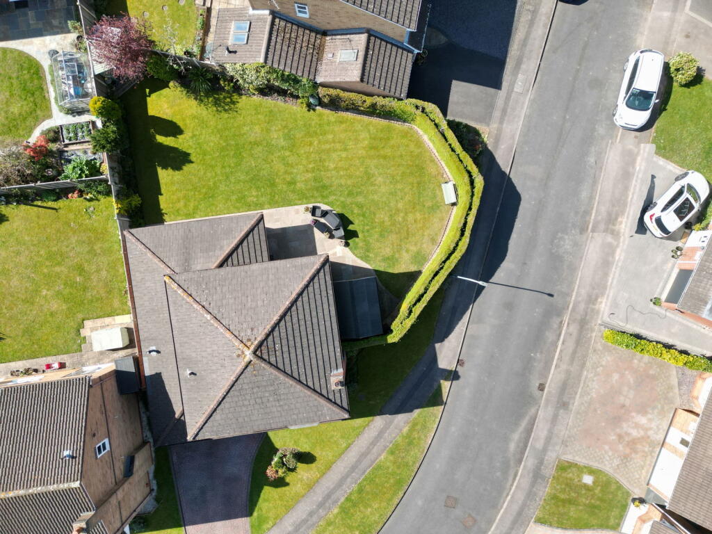 Additional image 5 of Laburnum Close, Hollywood, B47 5QW