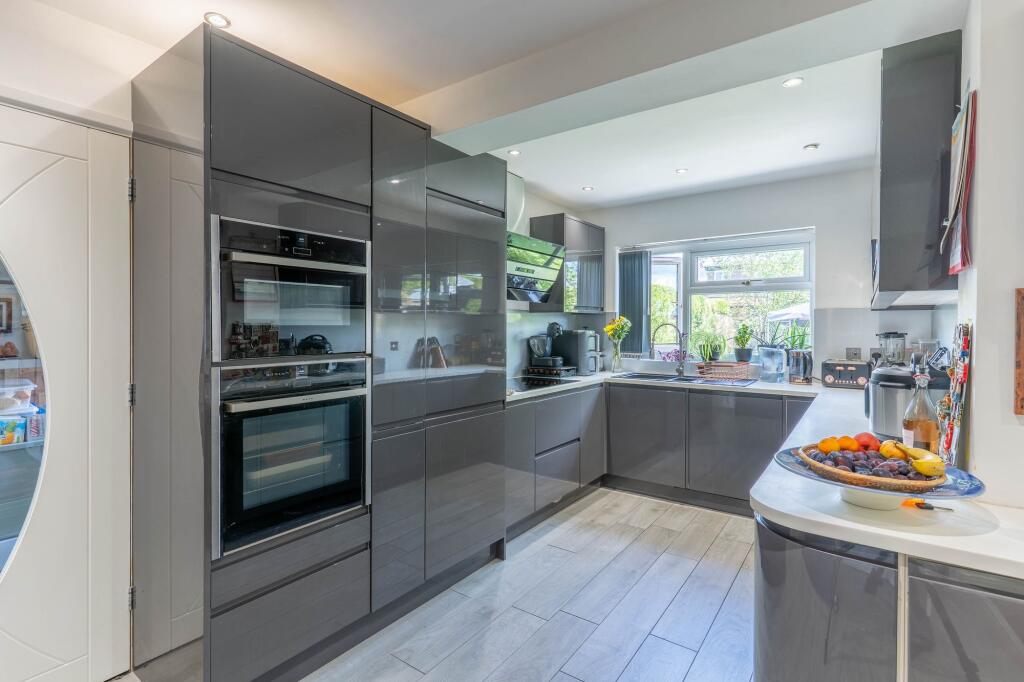 Additional image 3 of Hinton Avenue, Alvechurch, B48