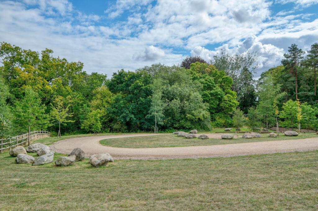 Additional image 19 of Church View Close, Cofton Hackett, B45