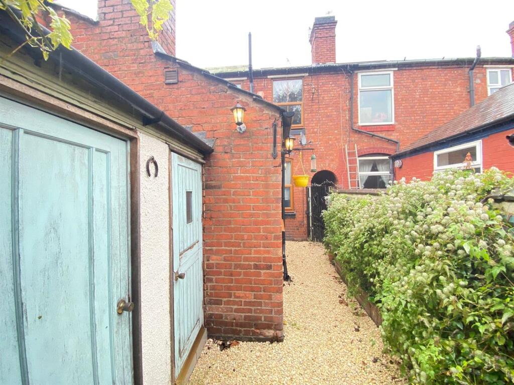 Additional image 9 of High Spec Dudley Road East, Tividale