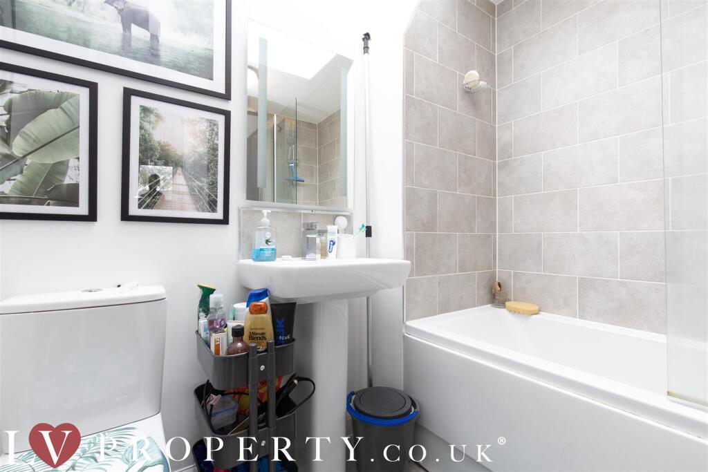 Additional image 14 of Stratford House Road