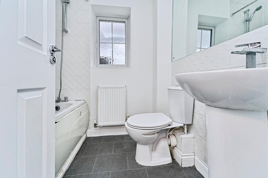 Additional image 11 of York Crescent, West Bromwich, B70