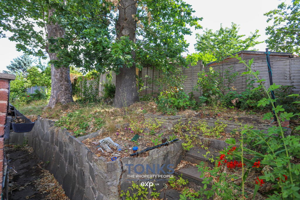 Additional image 9 of Grange Crescent, Halesowen, B63 3ED