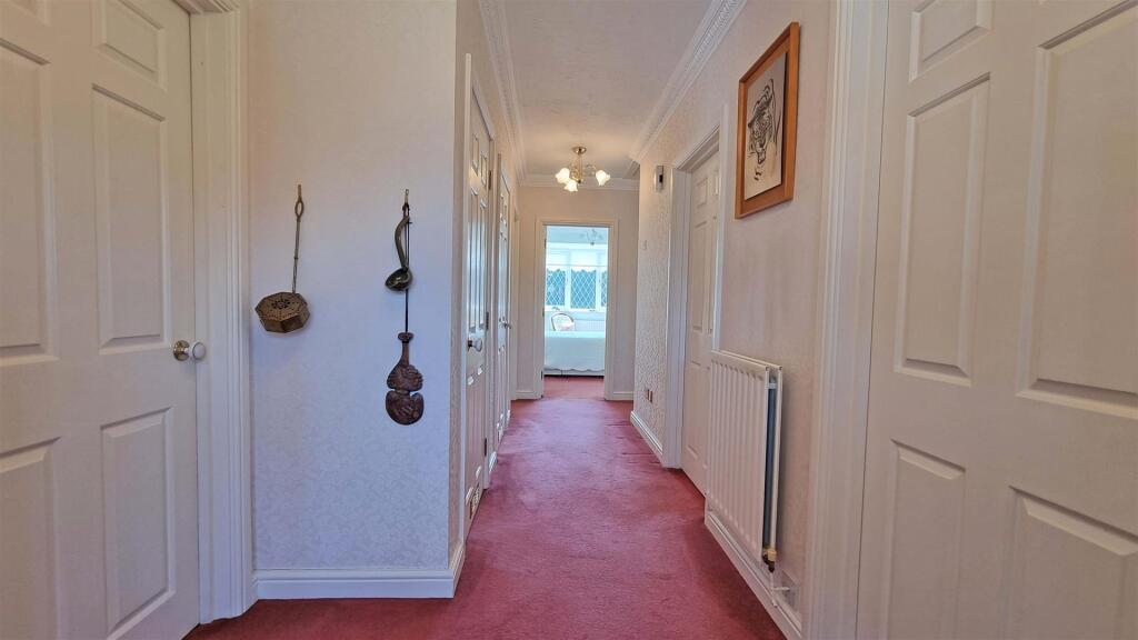 Additional image 4 of Richmond close, Hollywood