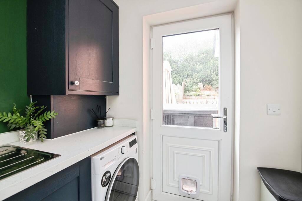 Additional image 9 of Hollybank Drive, Bromsgrove, Worcestershire, B61