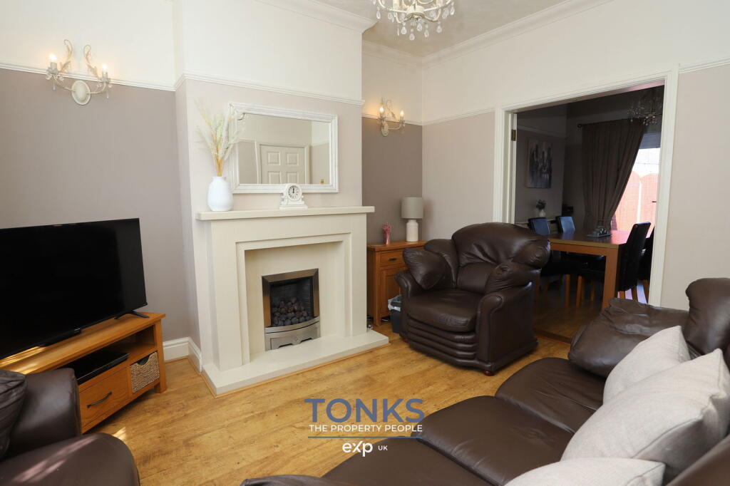 Additional image 22 of Extended with separate lounge & dining space - Mincing Lane, Rowley Regis, B65 9QE