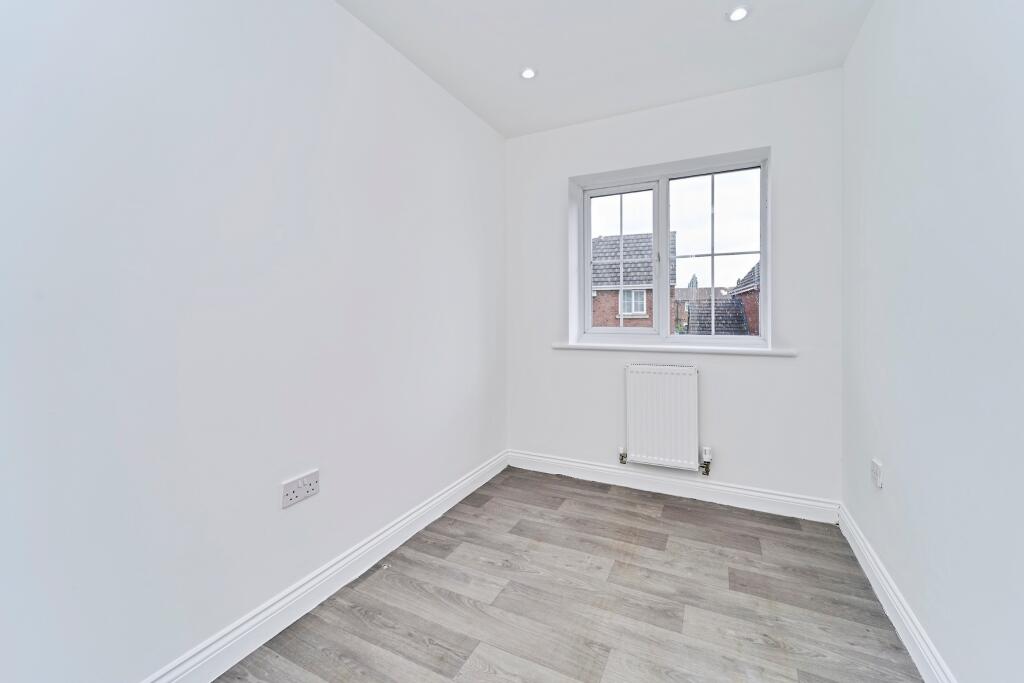 Additional image 10 of York Crescent, West Bromwich, B70