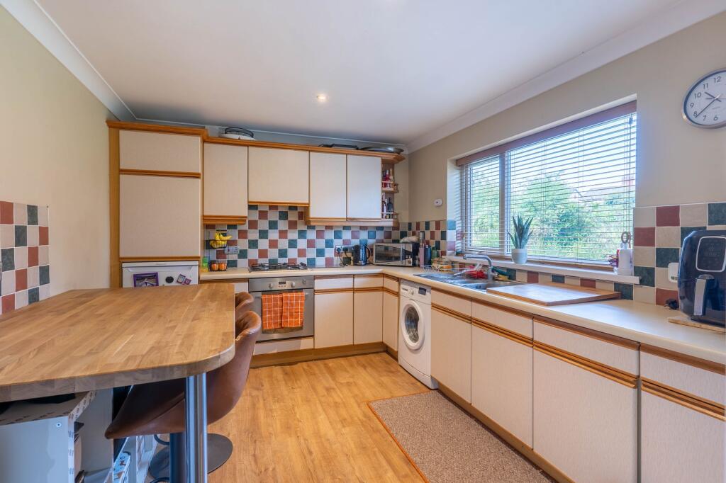 Additional image 14 of Robins Hill Drive, Alvechurch, B48