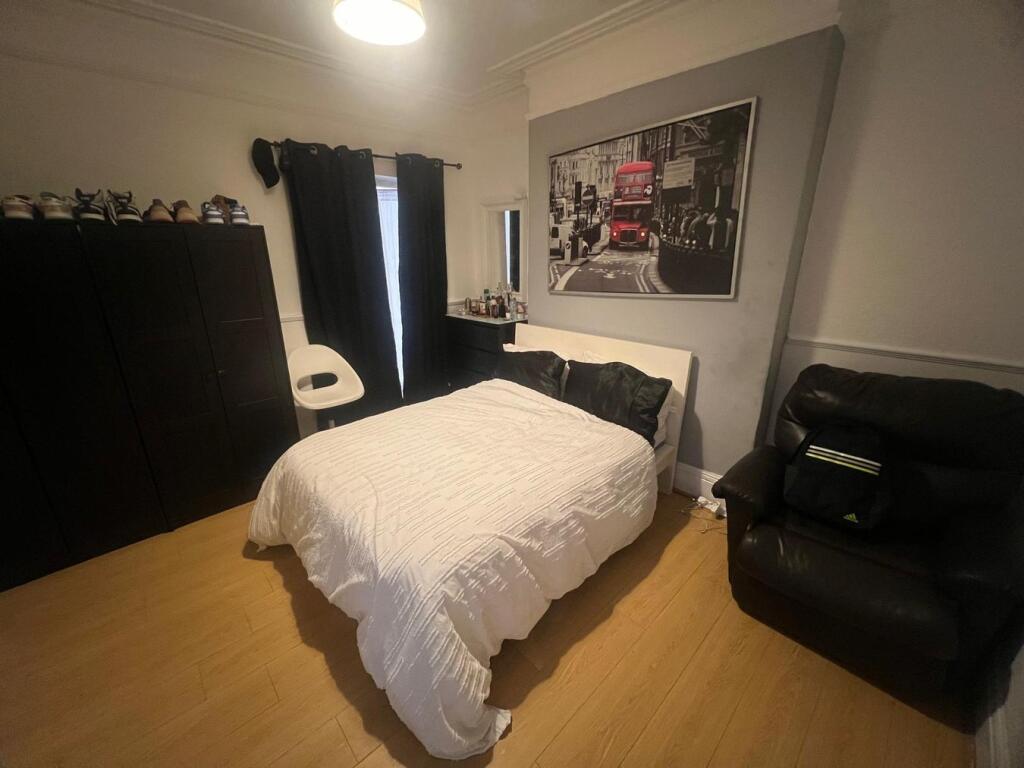 Additional image 6 of Bearwood Rd - 5 Bed HMO + 2 x Studio Flats , Smethwick, B66