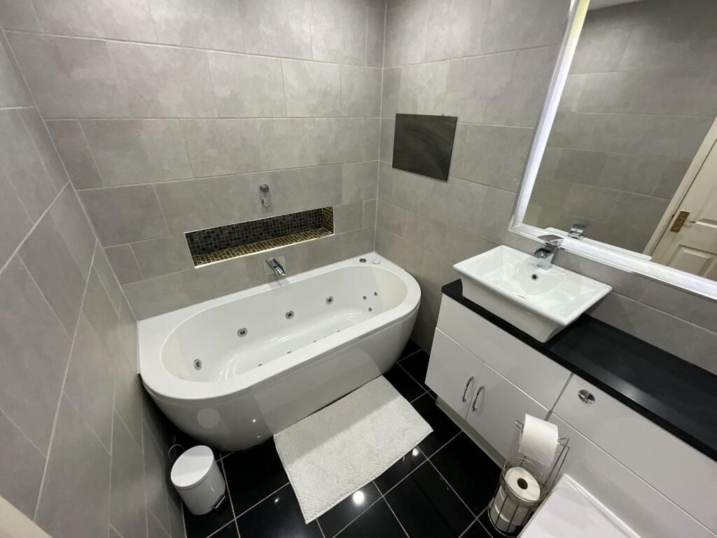 Additional image 9 of HALESOWEN, Beecher Street