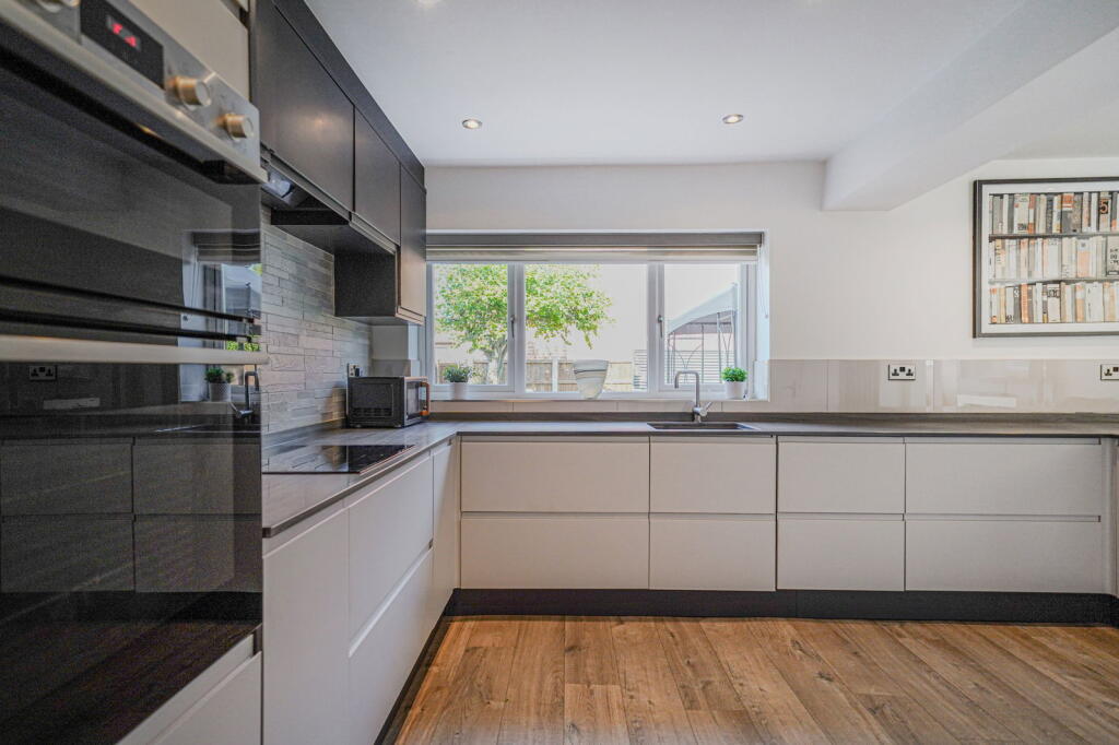 Additional image 4 of Paddocks Road, Hollywood