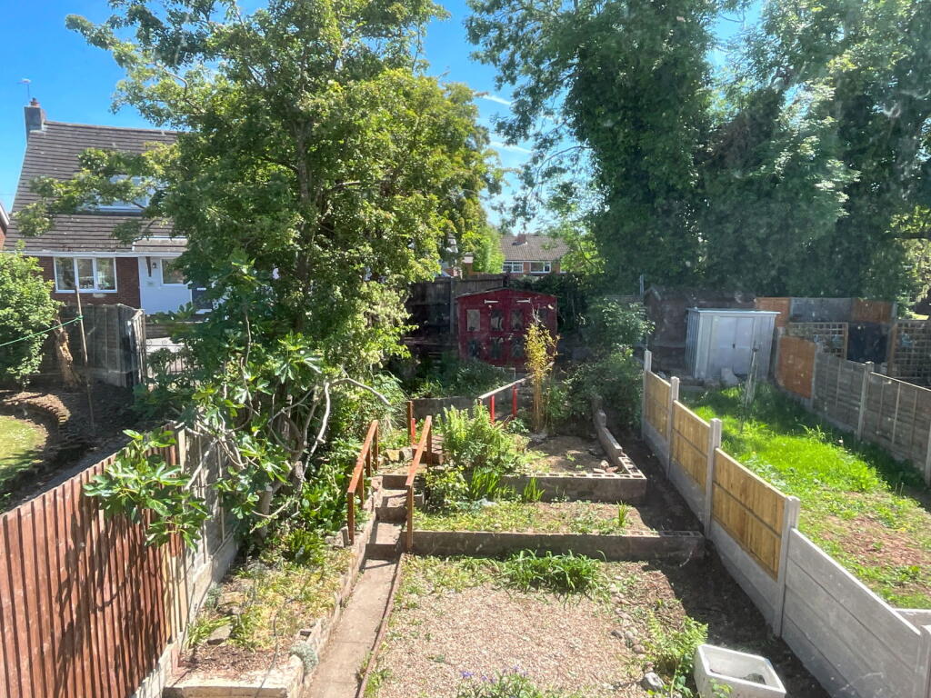 Additional image 11 of OLDBURY, Merton Close