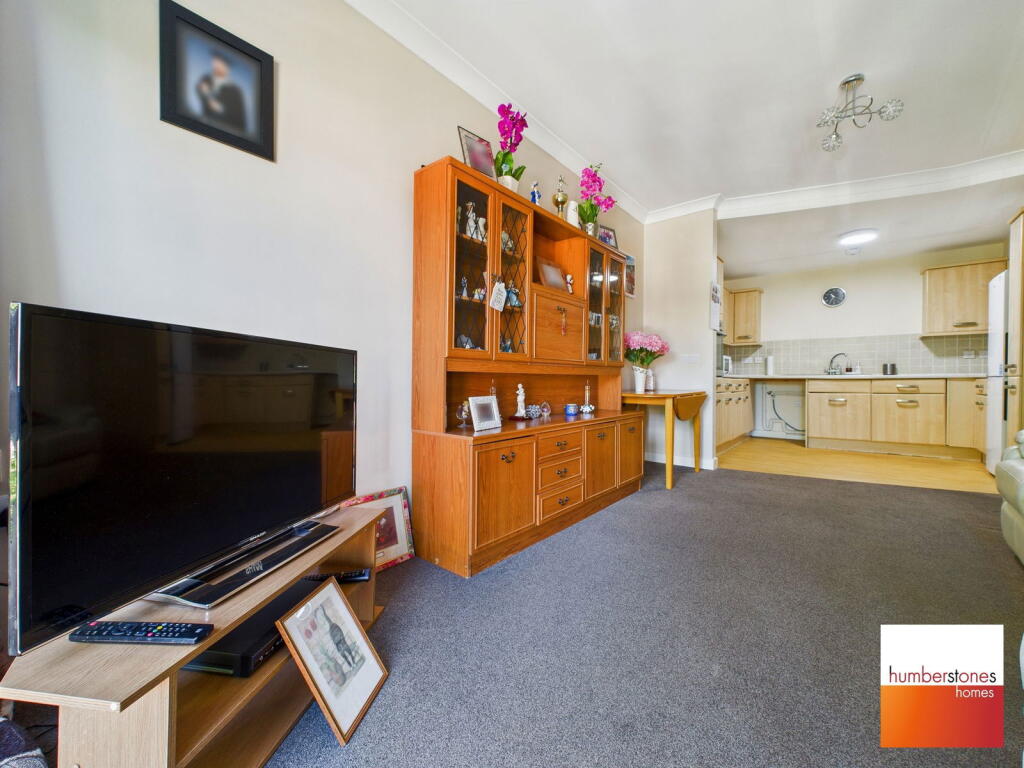 Additional image 8 of Queensridge Court, Queensway