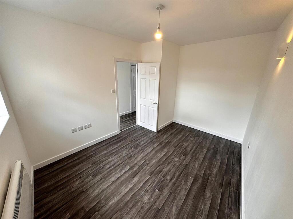 Additional image 5 of Hampton Court 21 High Street, Cradley Heath